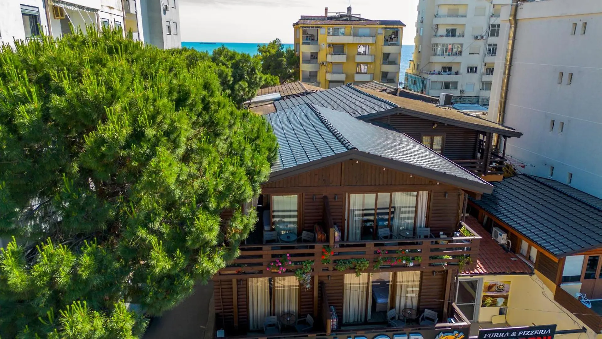 Dolanit Hotels Vila E Drurit Durres
