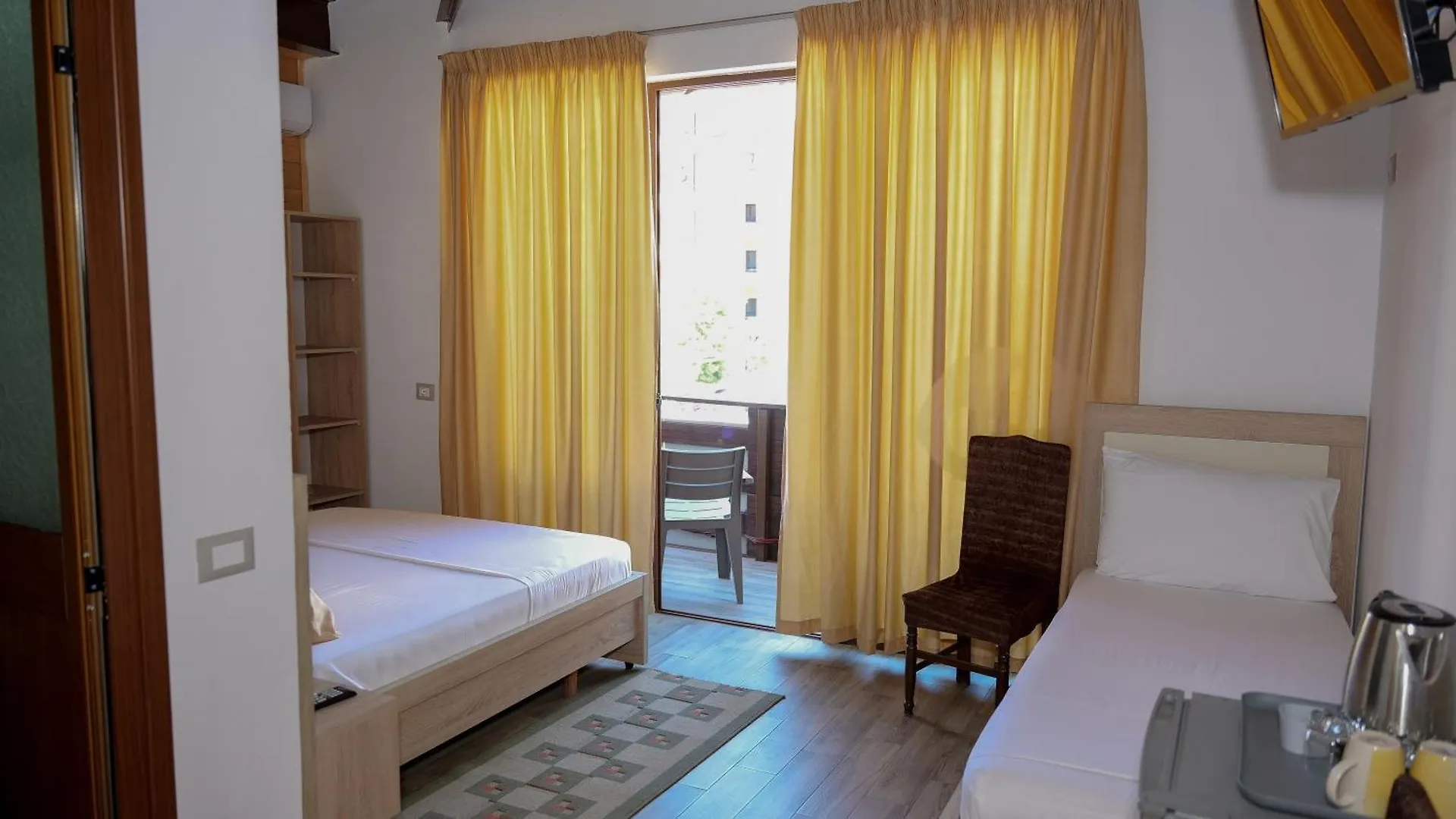Apartment Dolanit Hotels Vila E Drurit Durres