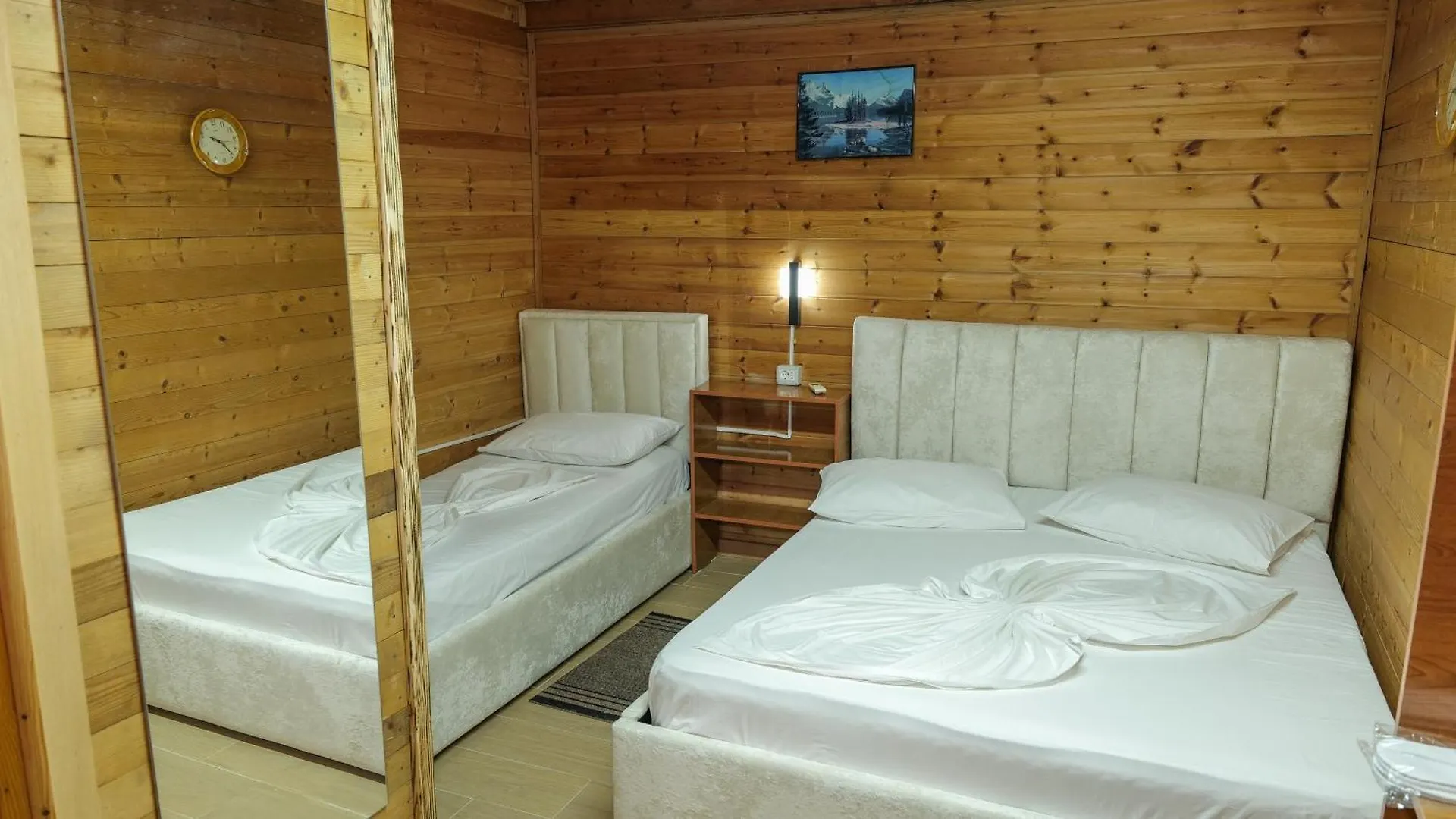 Dolanit Hotels Vila E Drurit Durres